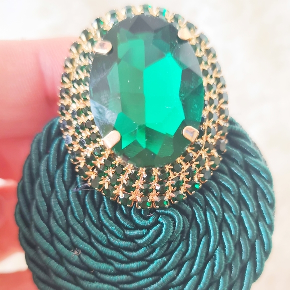 Big Rhinestone and Cord Earrings, Green/Emerald colour - Picture 3 of 7
